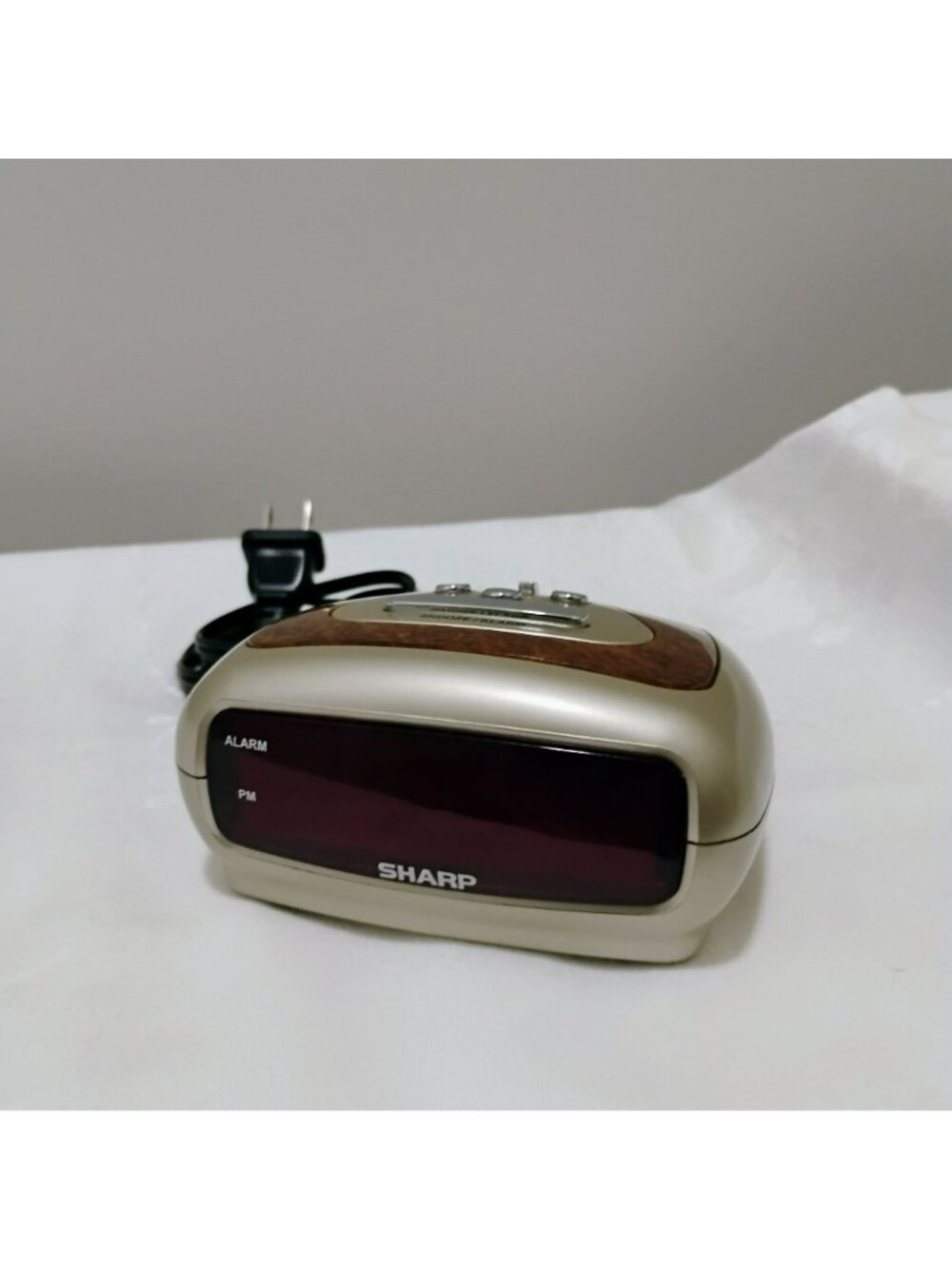 Sharp Digital Alarm Clock Model SPC3735 With Woodgrain Accent & Red LED Display - Picture 2 of 10